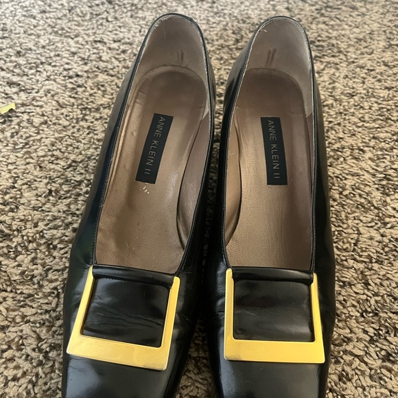 Ann klein classy heels with golden buckle. Made in Italy - Picture 2 of 8